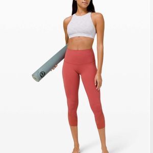 Lululemon wunder under scallop